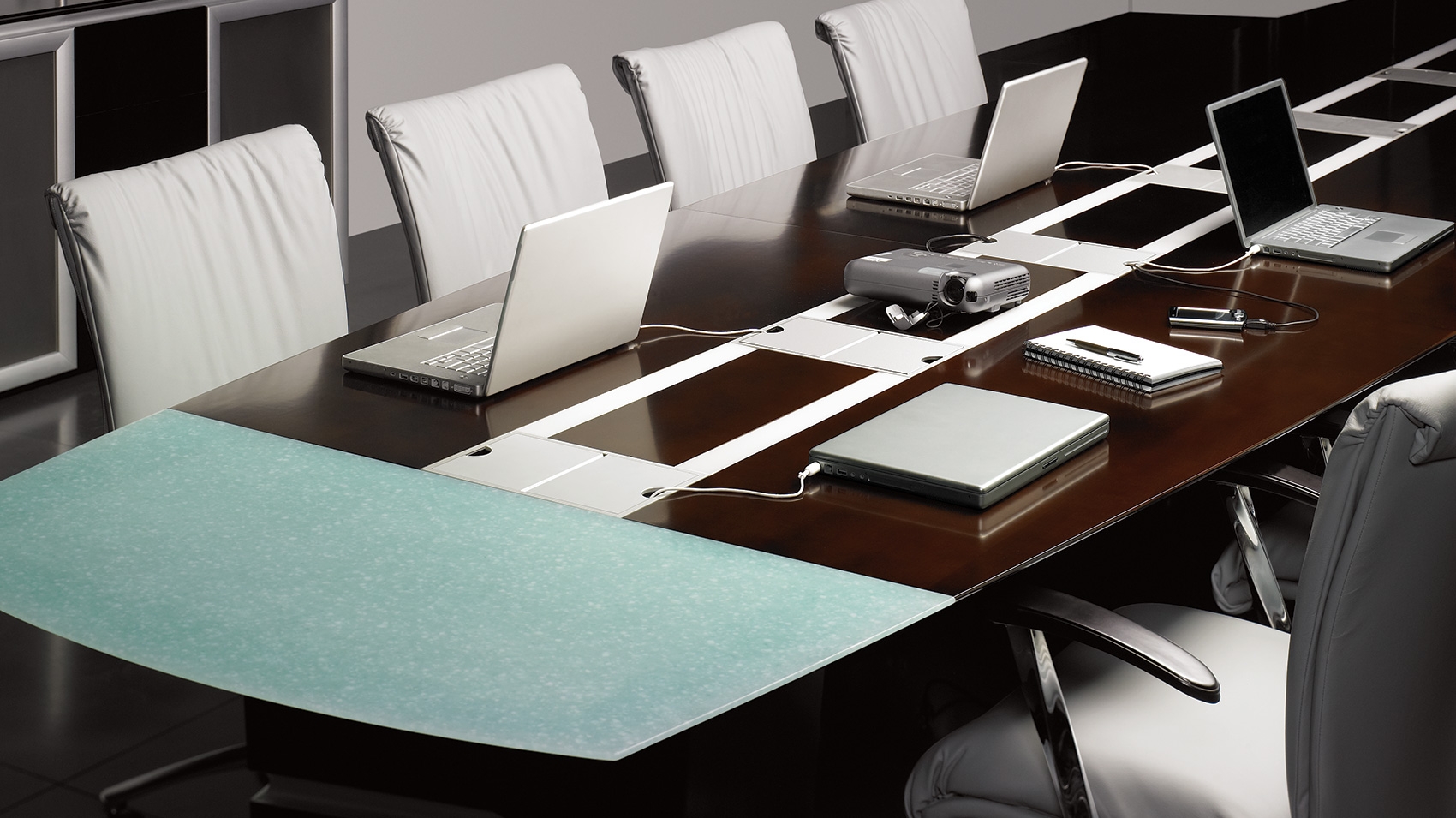 Conference table. Fantoni стол переговоров. Конференц-стол часть председателя. Meeting Room Table. Строгий стиль дерево офс.